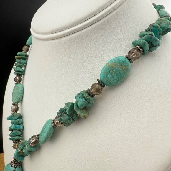 Handcrafted Turquoise Beaded Necklace With Pendant Silver Tone Accents - Picture 5 of 7